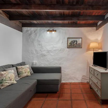 Tesbabo Rural - Camelia Apartment